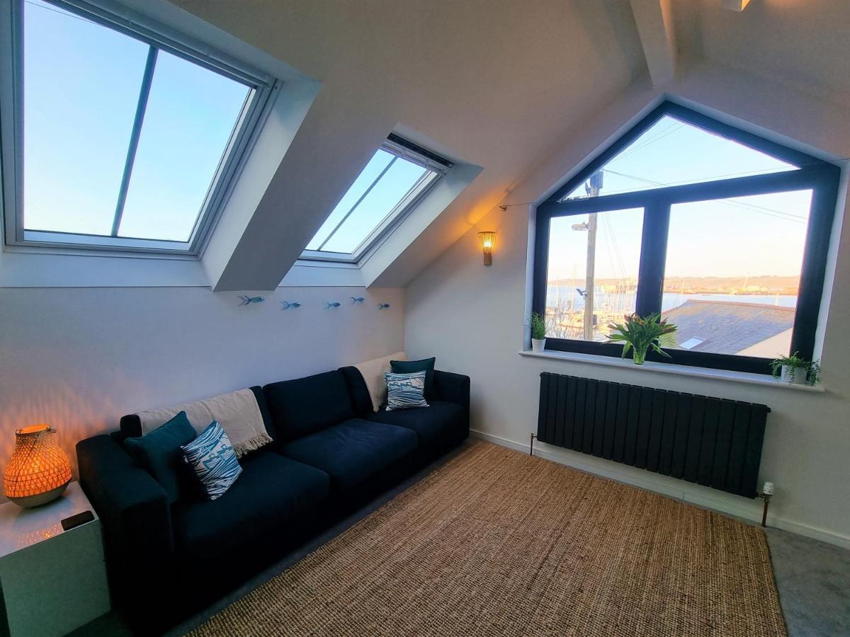 The Bunker-Luxe Central Falmouth Getaway With Stunning Sea Views Exterior photo